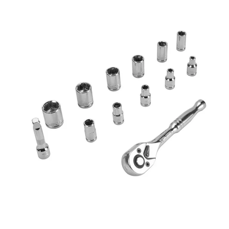 13PCS 1/4″ RATCHET HANDLE WITH SOCKETS SET - Image 5
