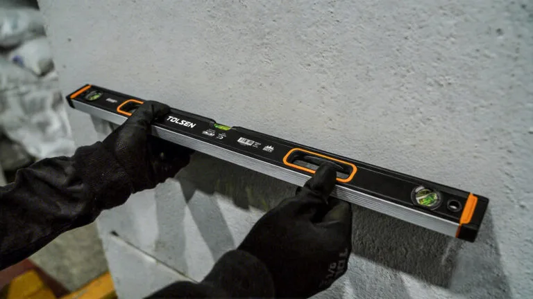 SPIRIT LEVEL WITH MAGNETIC (INDUSTRIAL) - Image 3